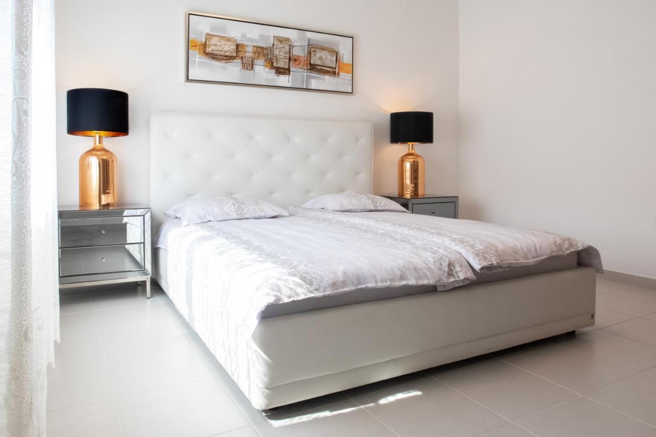 Apartments Zdenka روفينجسكو سيلو المظهر الخارجي الصورة